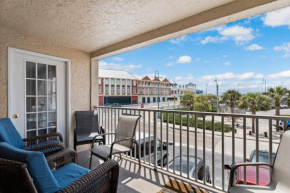 #103 Beach Place Condos Nightly Rental